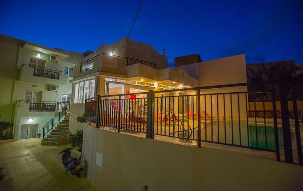 Malia Central Apartments Exterior foto